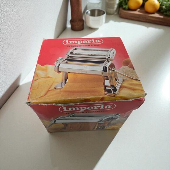 Imperia Tipo Lusso SP 150 Manual Pasta Maker Machine Made in Italy Heavy Duty - Picture 4 of 16